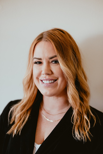 Amber Barros - Sales Manager & RRT